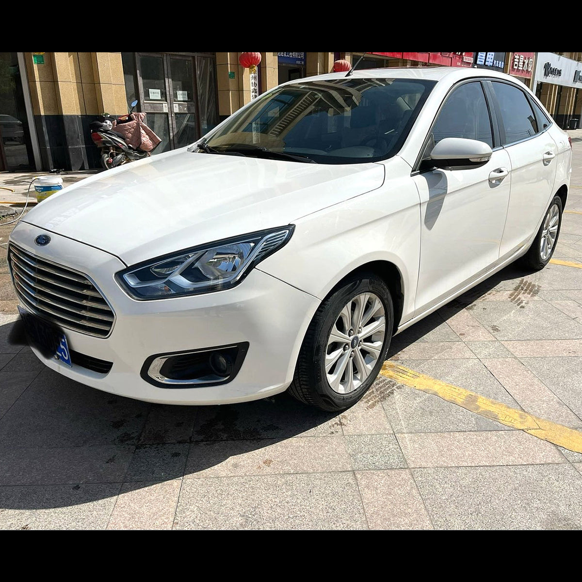 Ford Escort 2015 White 1.5L