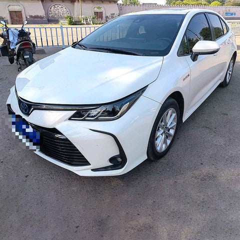 Toyota Corolla 2021 Белый 1.8L 