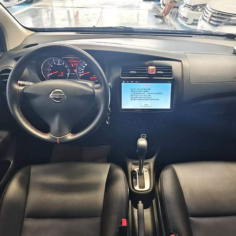 Nissan Livina  2015 Gray 1.6L