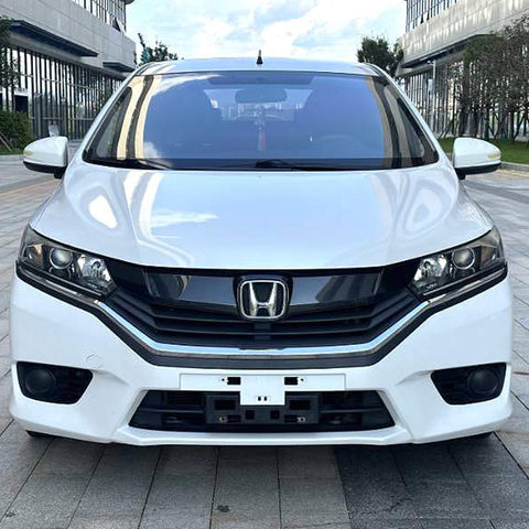 Honda Greiz 2016 White 1.5L