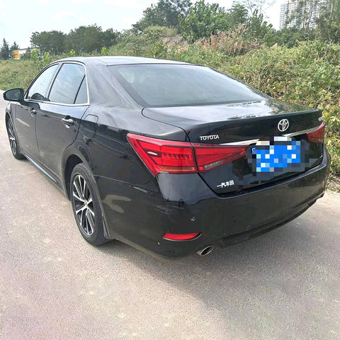 Toyota Crown 2018 Black 2.0T