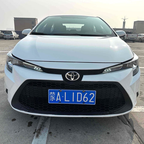 Toyota LEVIN 2021 Белый 1.5L 