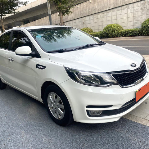 Kia K2 2015 Белый 1.4L