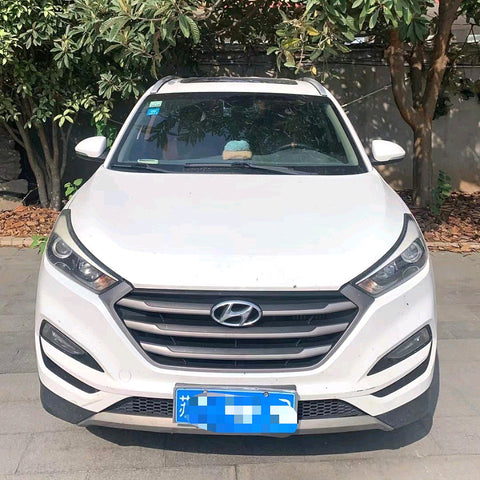 Hyundai Tuscon  2015 White 1.6L