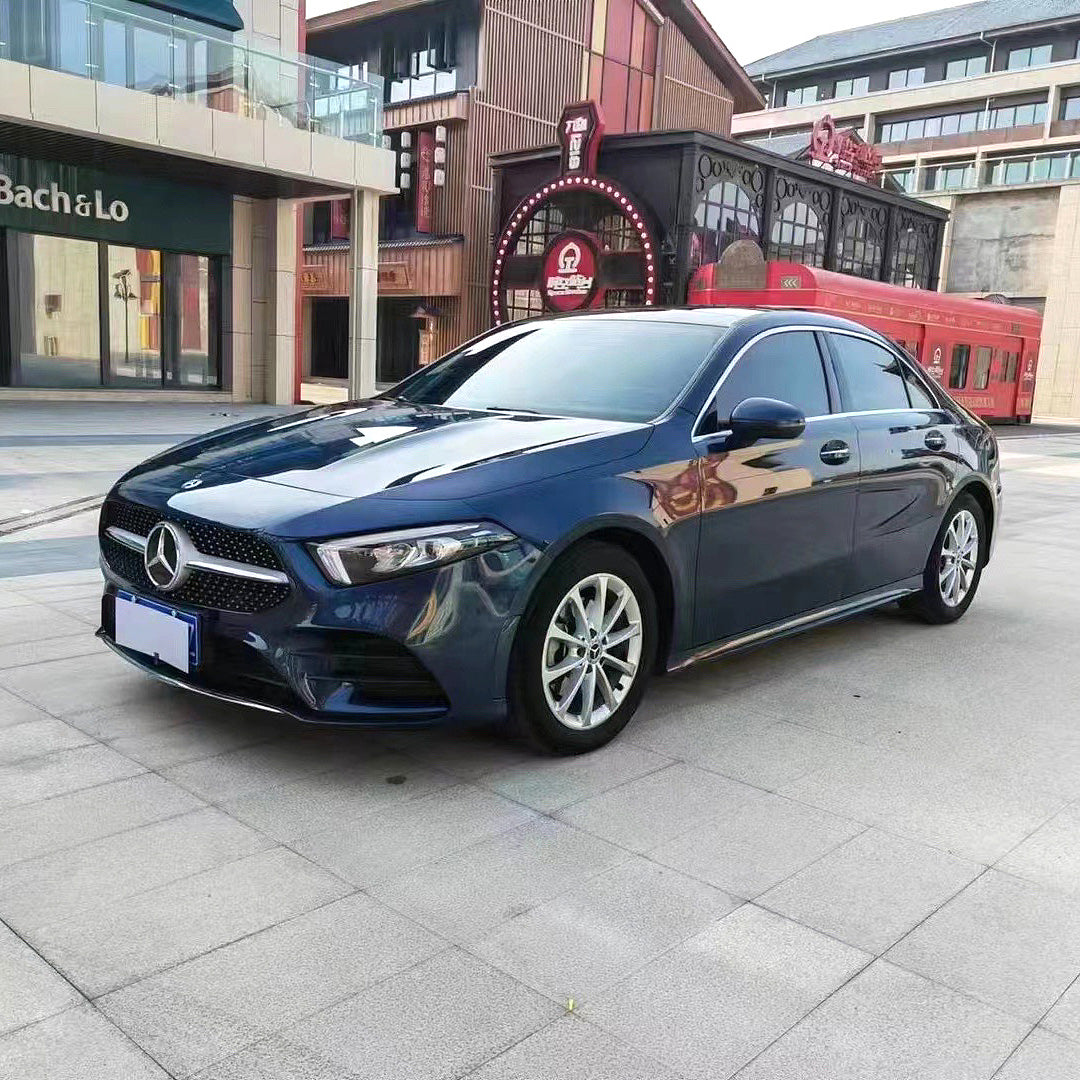 Mercedes-Benz  A-Class  2019 Blue 1.3T