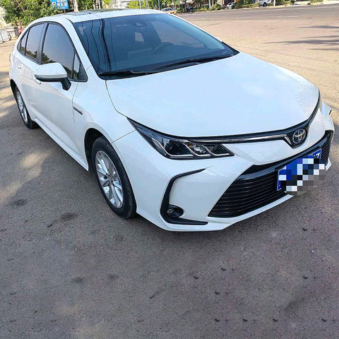 Toyota Corolla 2021 Белый 1.8L 