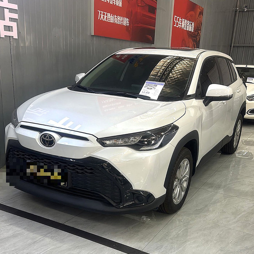 Toyota Frontlander 2022 Белый 2.0L 