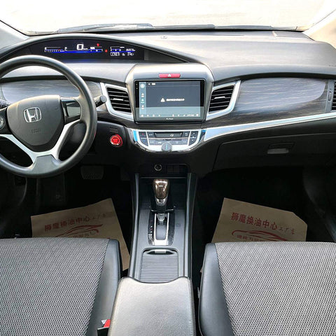 Honda Jade  2017 White 1.8L