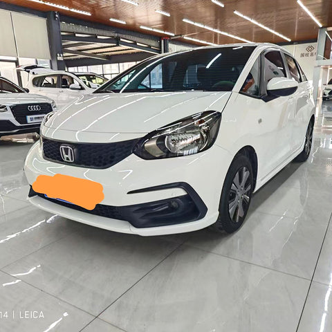 Honda FIT 2022 Белый 1.5L 