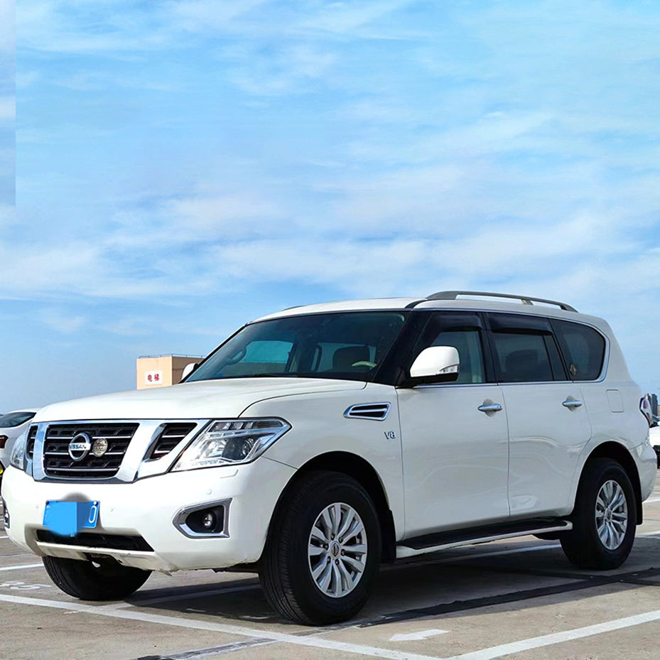 Nissan Patrol 2018 Белый 5.6L 