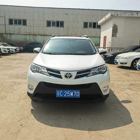 Toyota RAV4 2015 Белый 2.0L